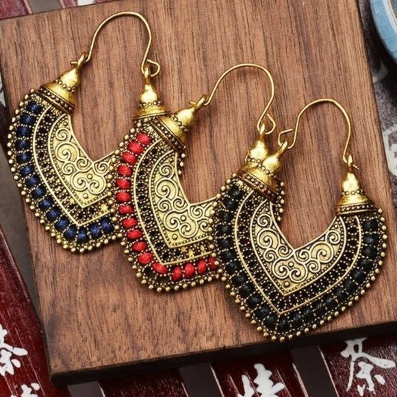 Boho Tibetan Hook Ethnic Gypsy White/Gold Dangle Earrings w/Free Shipping!! - Picture 4 of 4
